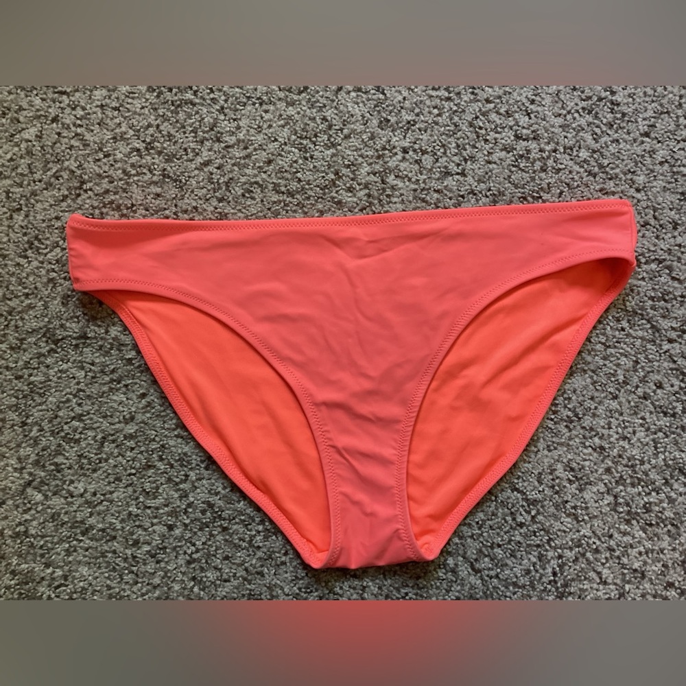 EUC Aerie Coral Bikini Bottoms - Size XL